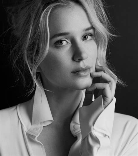 elizabeth lail porno|Elizabeth Lail Nu Estrela Pornô Procurar (18 resultados)